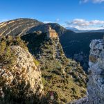 Ruta de Senderismo al Castillo de Samitier: Un Viaje por la Historia y la Naturaleza