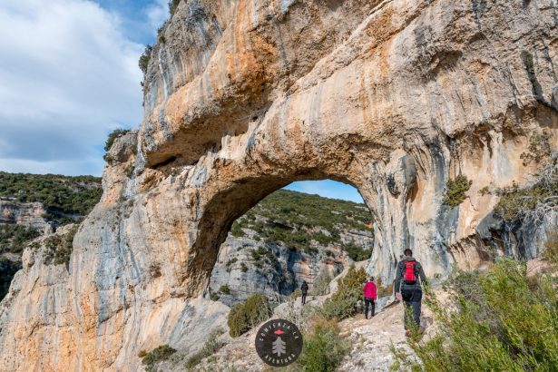 Explora Colungo y el Portal de la Cunarda: Ruta Senderista Entre Paisajes Inolvidables