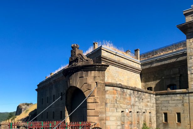 Explora Jaca: Ruta Senderista al Histórico Fuerte del Rapitán