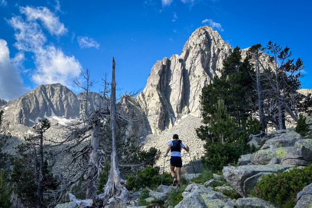 Conquista de los Cielos Pirenaicos: La Ruta Épica de Benasque a los Ibones Batisielles y Montidiego