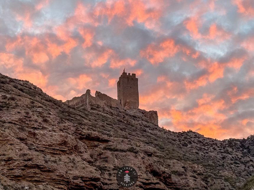Ruta Senderista Cadrete, Lagarto, Fantasmas y Almunias: Un Recorrido por la Naturaleza de Zaragoza