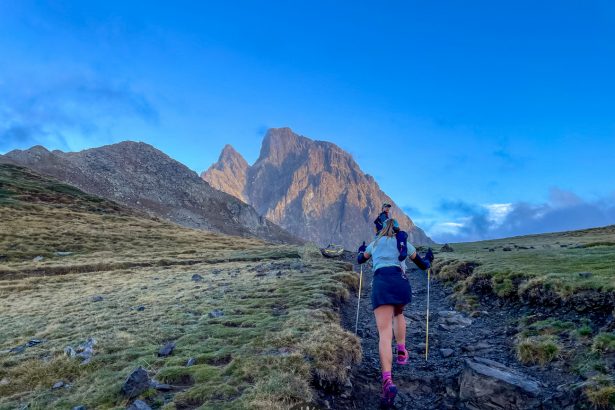 Vuelta al Midi de Ossau: Una Ruta Senderista Inolvidable a través de los Lagos Pirenaicos